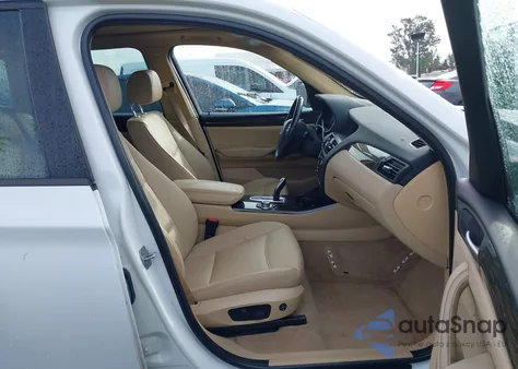 2013 BMW X3 xDrive28I из США, поврежденный, VIN 5UXWX9C58D0A26354